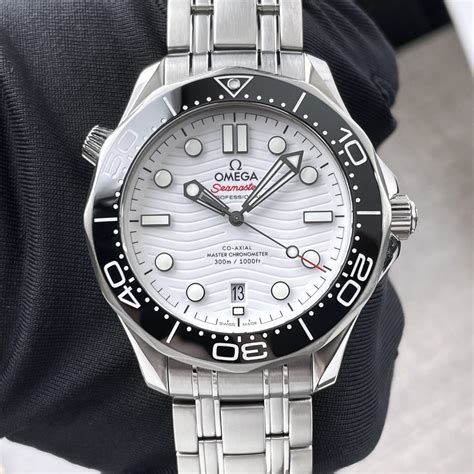 omega smp 300 white.